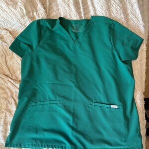 Figs Hunter Green Scrub Top and Pants!!!